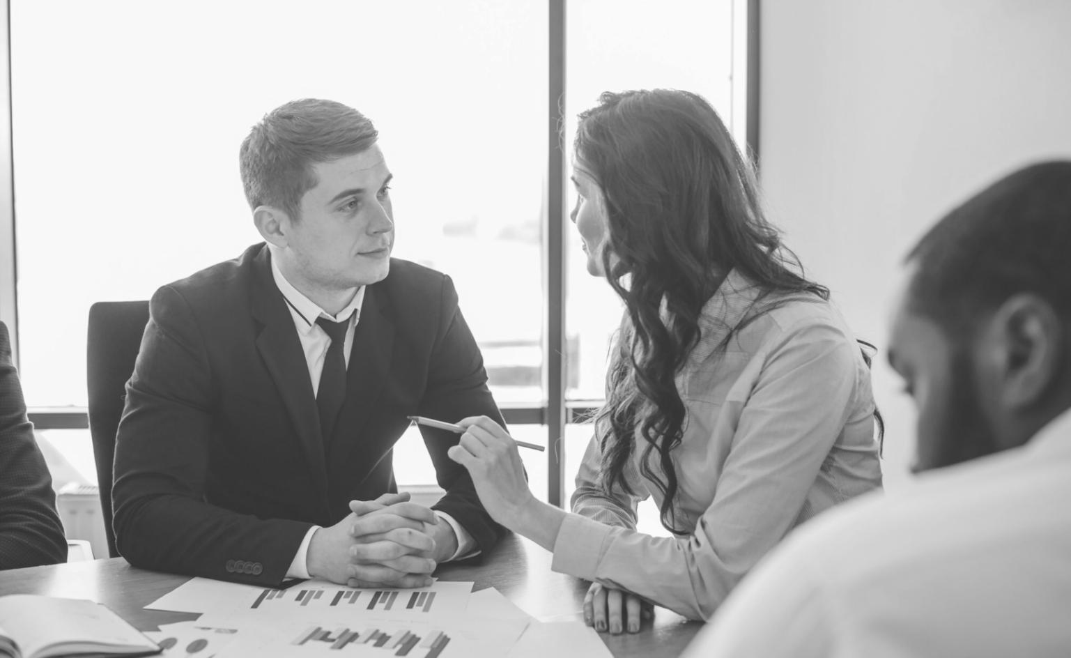 Современный офис для консультаций по финансовому планированию